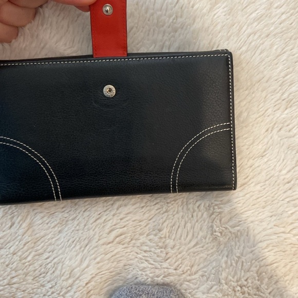 LONGCHAMP Vintage Black Leather Wallet - Picture 8 of 11